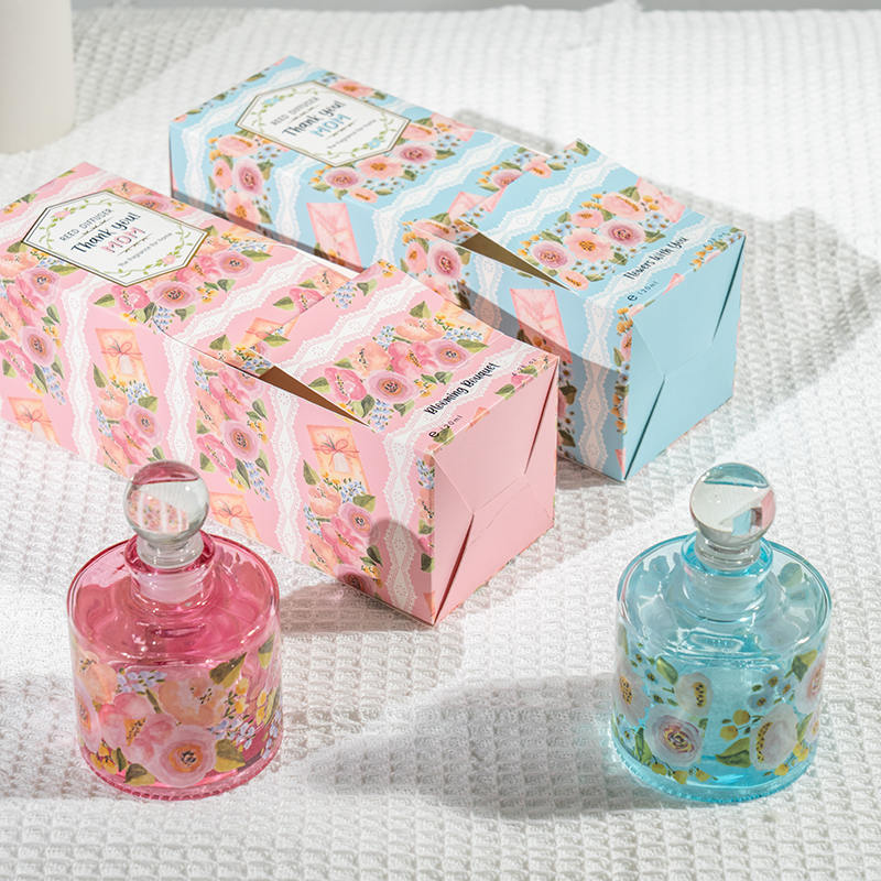 ไม้กระจายกลิ่นขวดแก้วทรงกลมหรูหราวันแม่