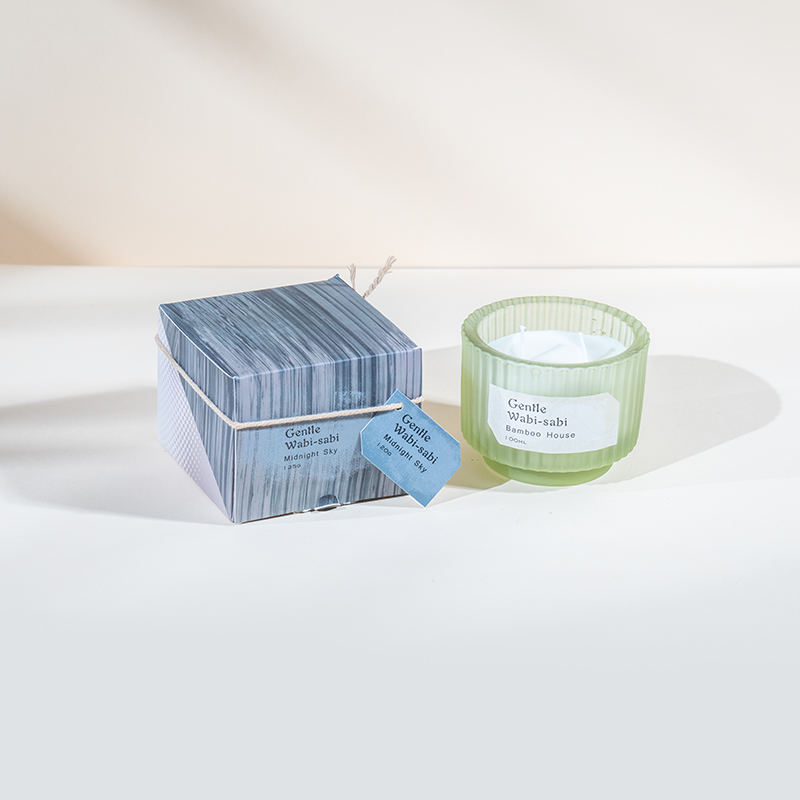 ถ้วยเทียนแก้วกลมมีลายแนวตั้งเทียนหอม-ผู้จำหน่ายเทียนไขถั่วเหลืองเชิงนิเวศ