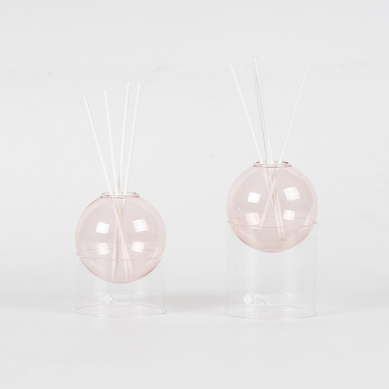 ฐานแก้วใส อโรมาเธอราพีสไตล์แก้วกระจายกลิ่นแบบลูกบอลแก้ว