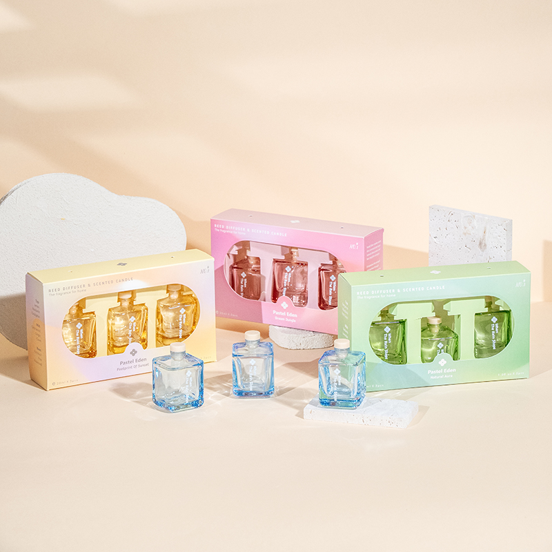 ชุดกระจายกลิ่นขวดสี่เหลี่ยม 3 ชิ้น - ชุดกลิ่นหอม 3 ชิ้น