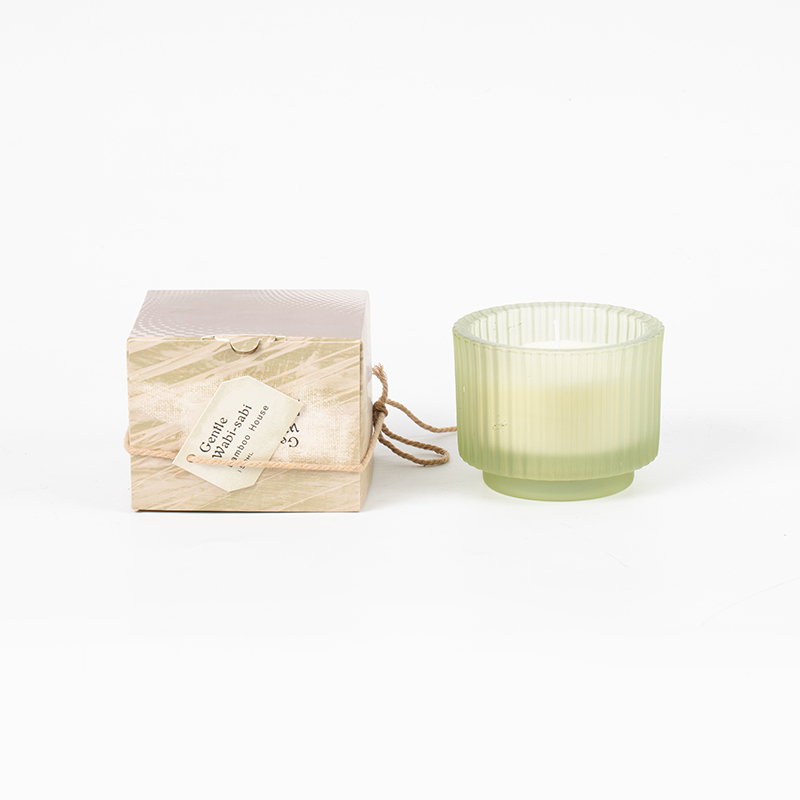 ถ้วยเทียนแก้วกลมมีลายแนวตั้งเทียนหอม-ผู้จำหน่ายเทียนไขถั่วเหลืองเชิงนิเวศ